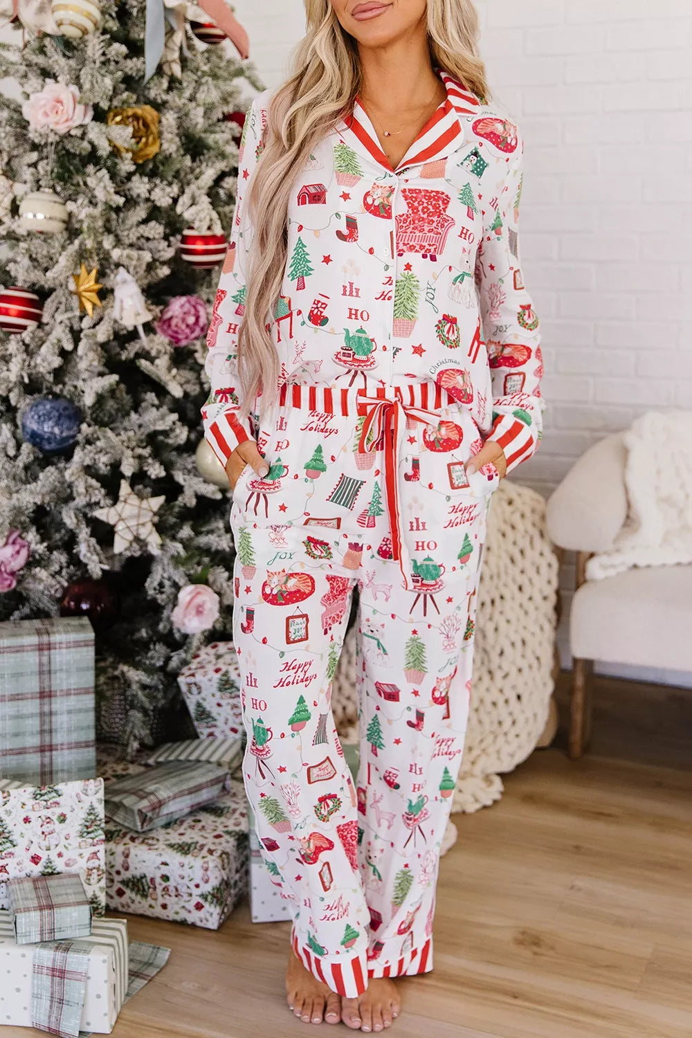 White striped holiday lounge set with button-front top and pants - view 2