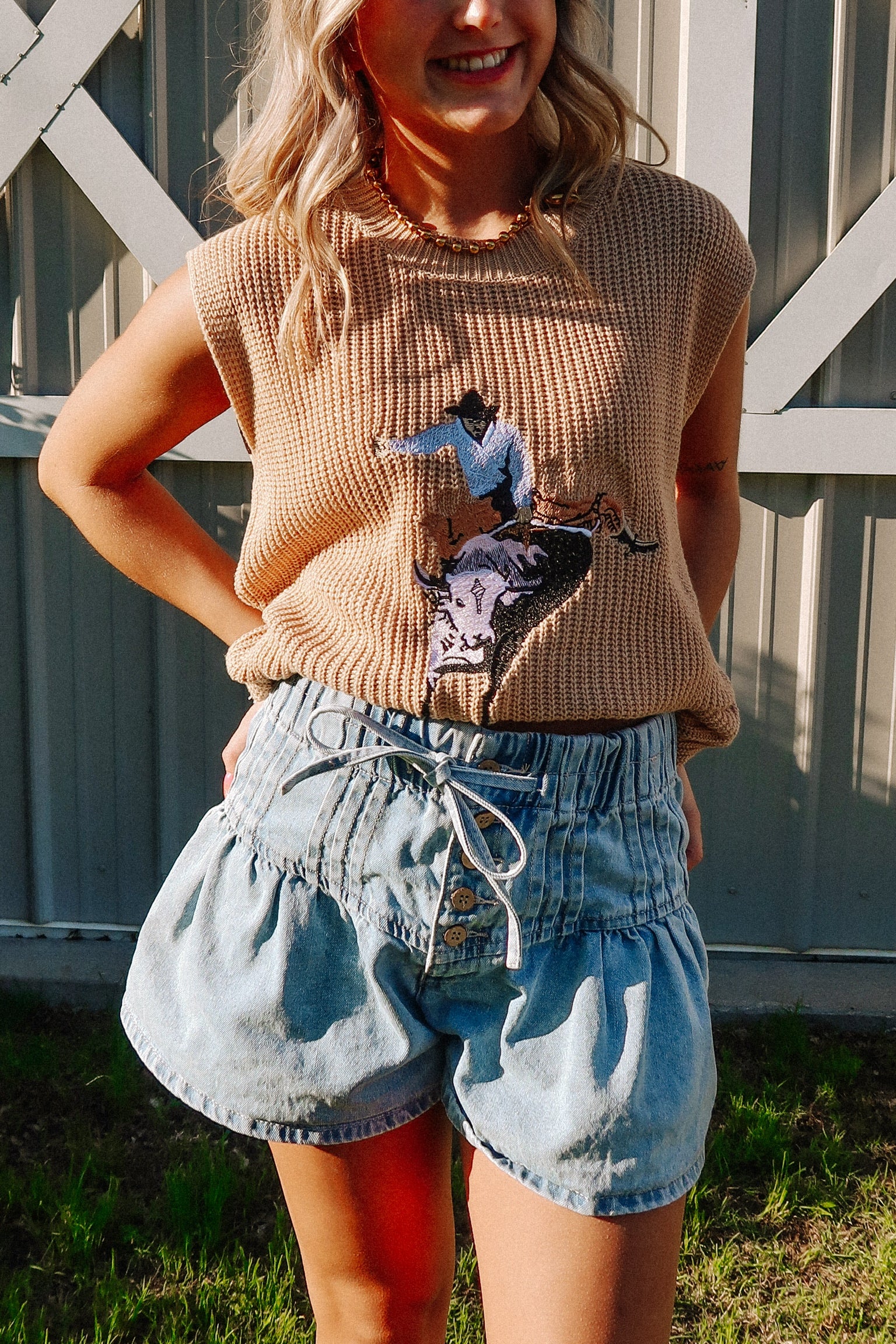 Western Cowboy Embroidery Round Neck Sleeveless Sweater