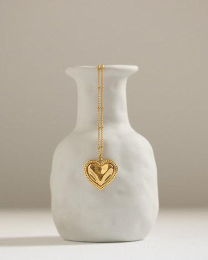 Giving Love Heart Pendant Necklace