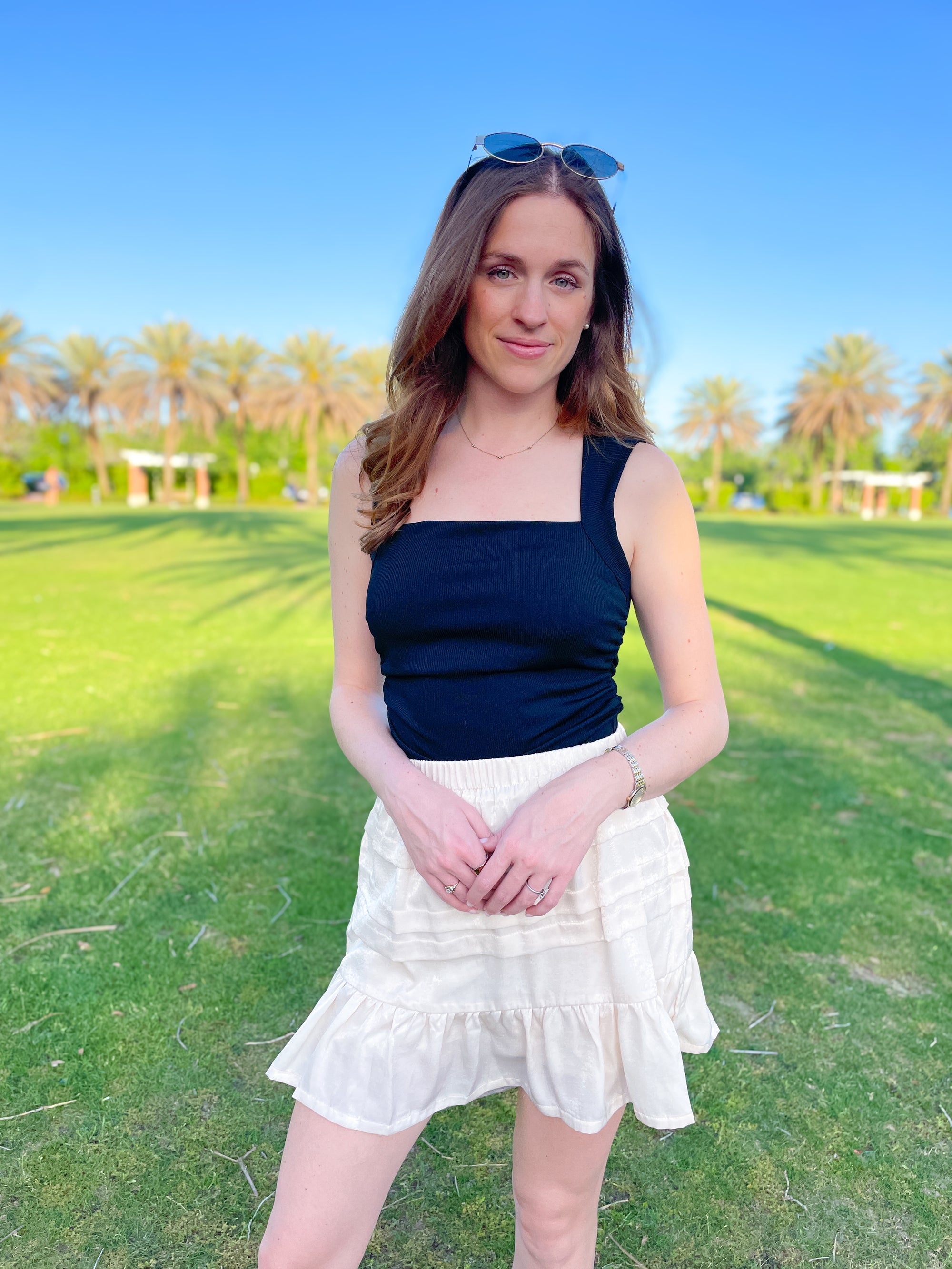 Ruffled Hemline Elastic Waist Mini Skirt