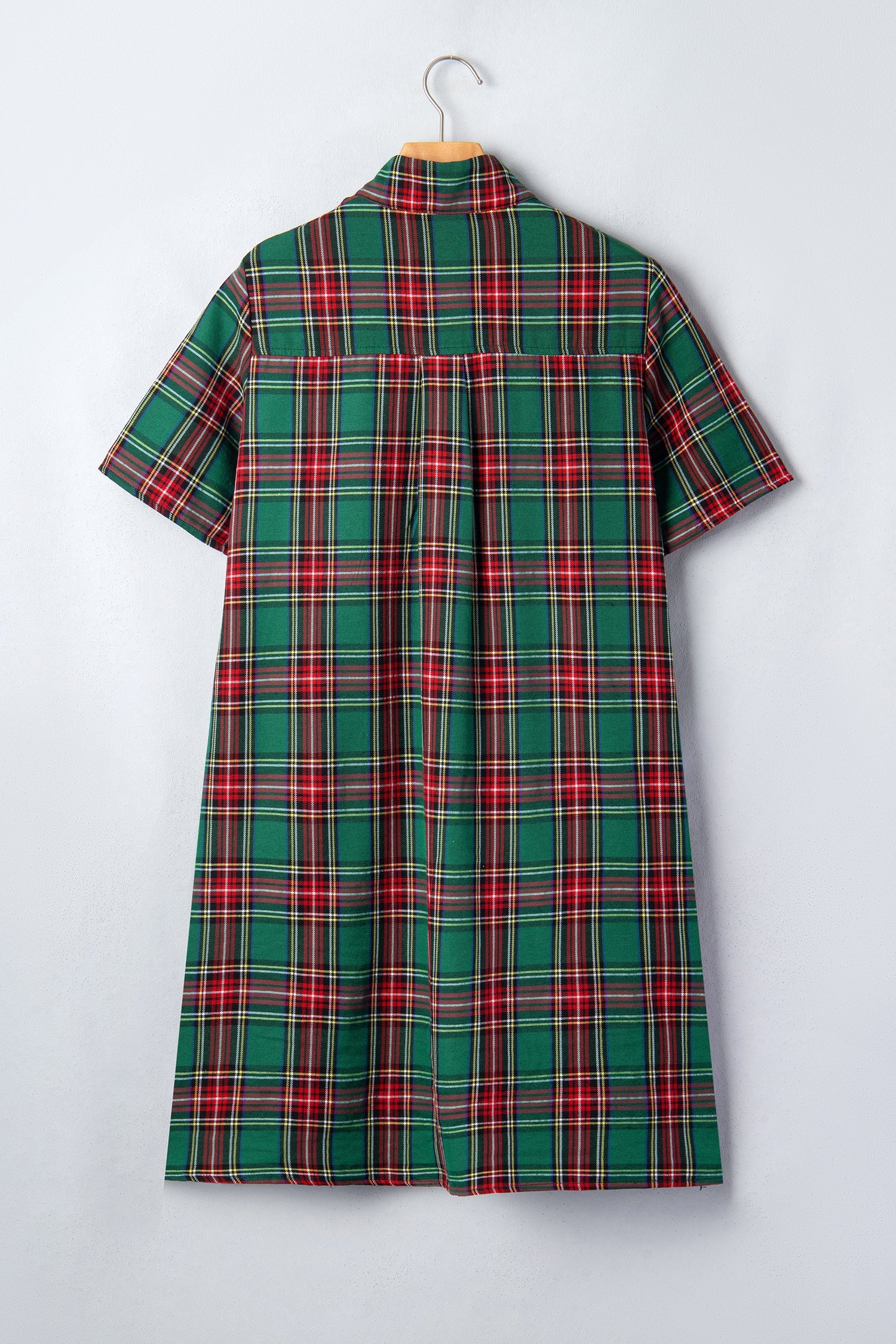 Plaid Buttoned Dress with Pockets in green, side view