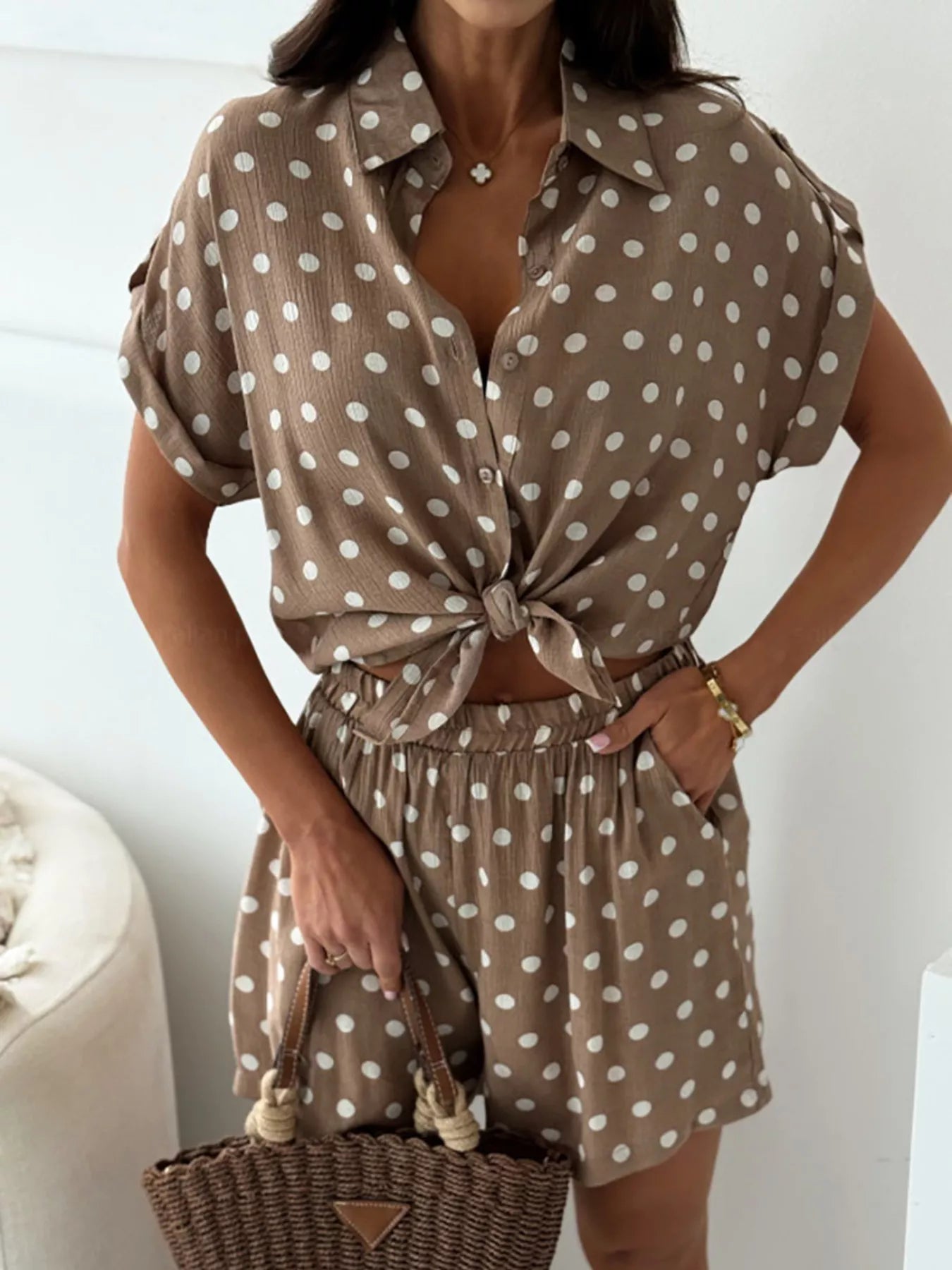 Pocketed polka dot button-up shirt and shorts two-piece set, slightly stretchy polyester