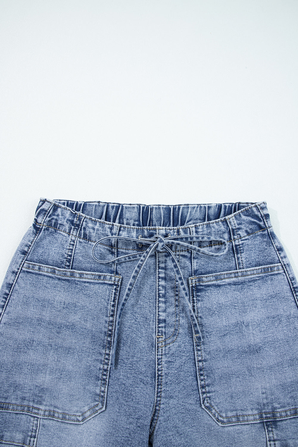 Myosotis barrel jeans styled look