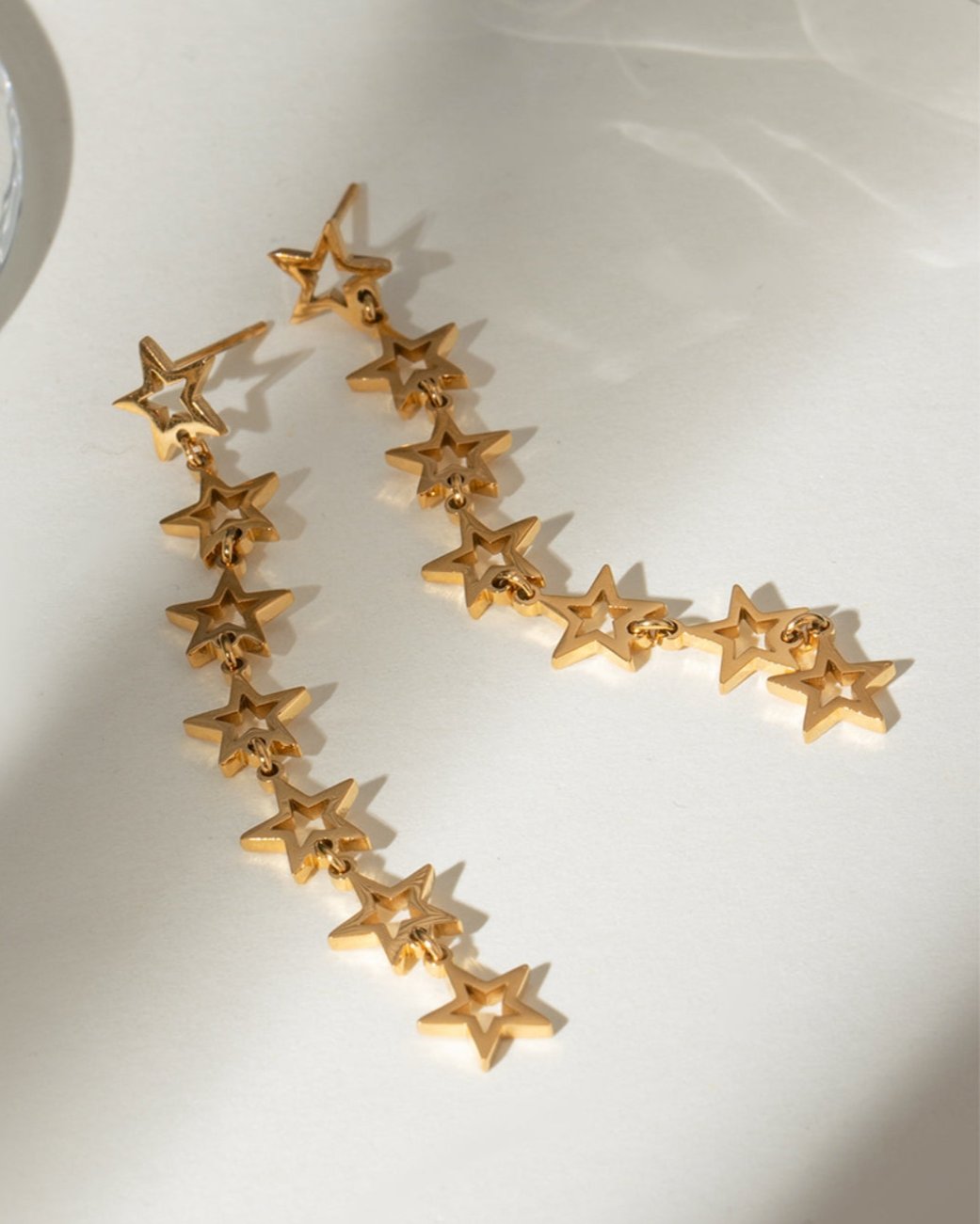 Cutout Star Earrings