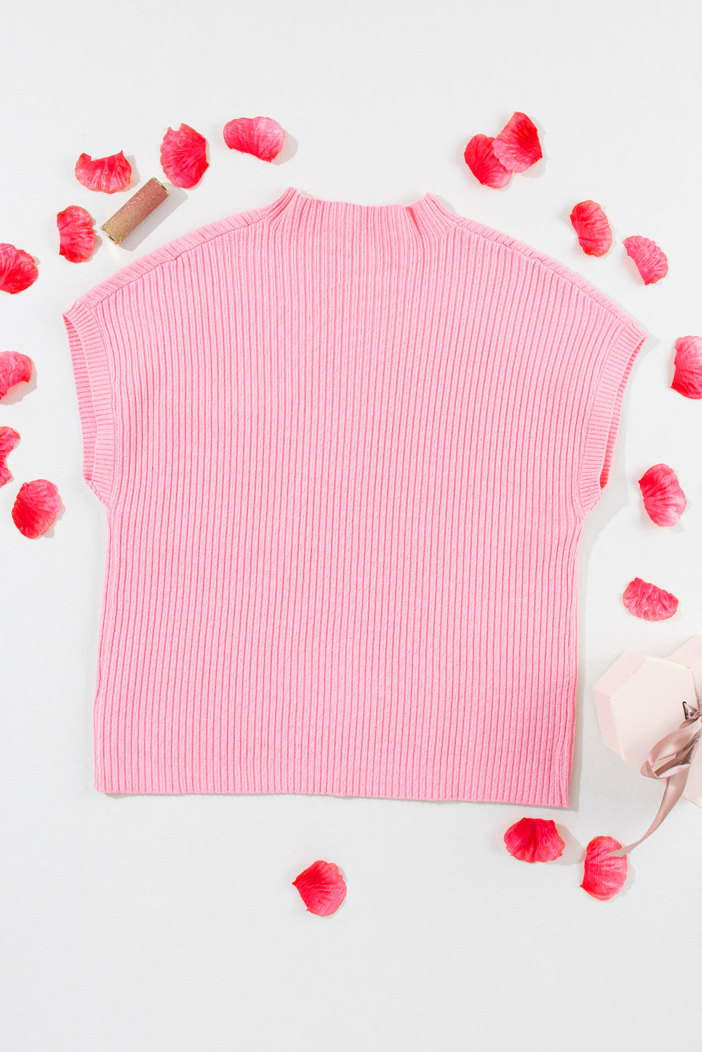 Ribbed Knit Patch Pocket Short Sleeve Top