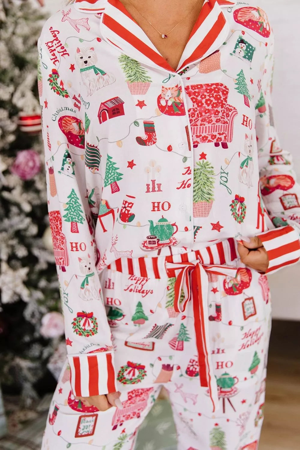 White striped holiday lounge set with button-front top and pants - view 6