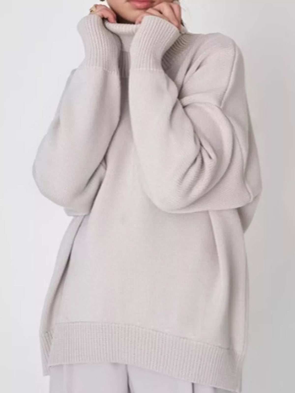 Oversized turtleneck sweater with dropped shoulders - view 37