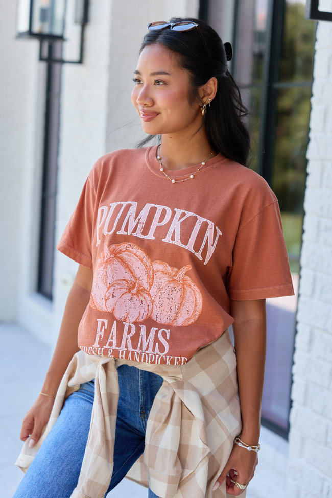 Pumpkin Farms Rust Graphic Tee, back view