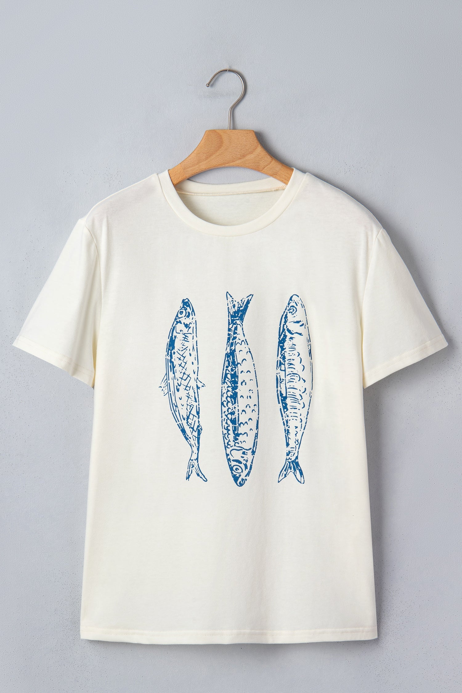 Fish Short Sleeve Round Neck Graphic T-Shirt in White - back view