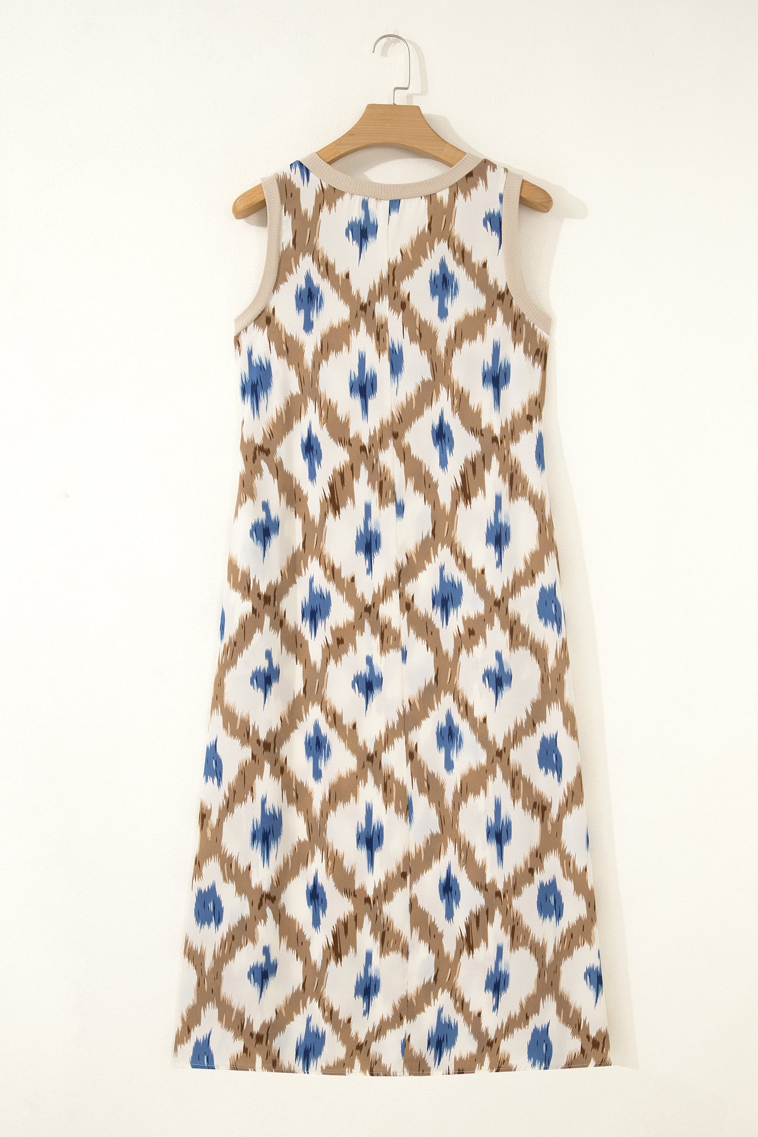 Boho Abstract V-Neck Sleeveless Maxi Dress in Khaki - side view showing maxi length