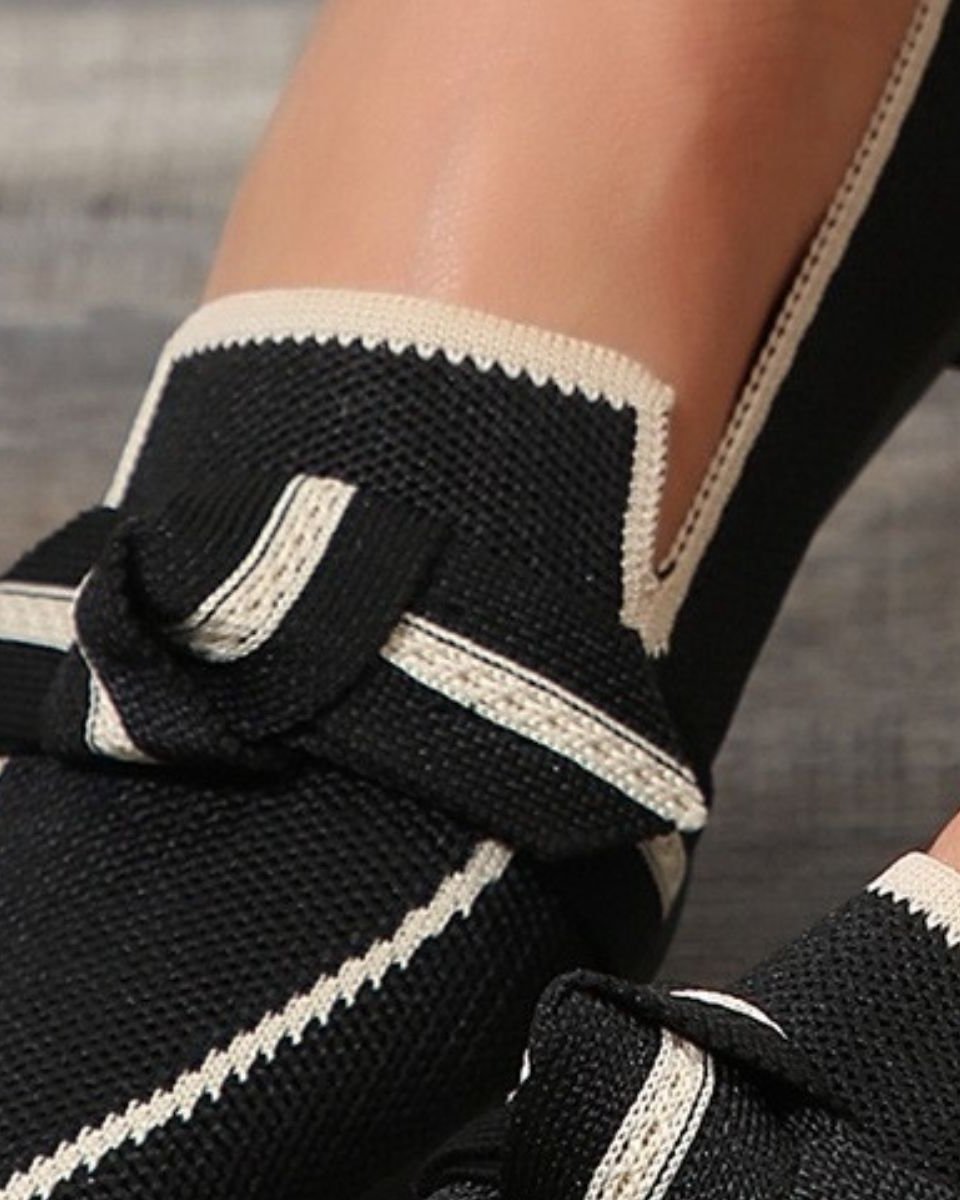 Bow Contrast Trim Point Toe Loafers