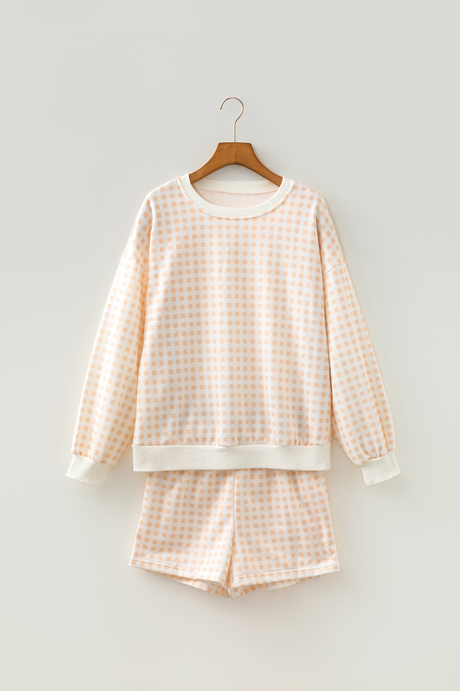 Gingham plaid pullover colorblock detail