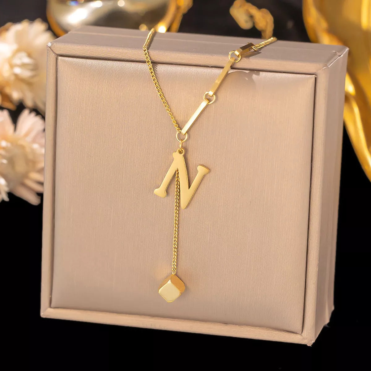 18K gold-plated initial pendant necklace, letters A-Z - view 17