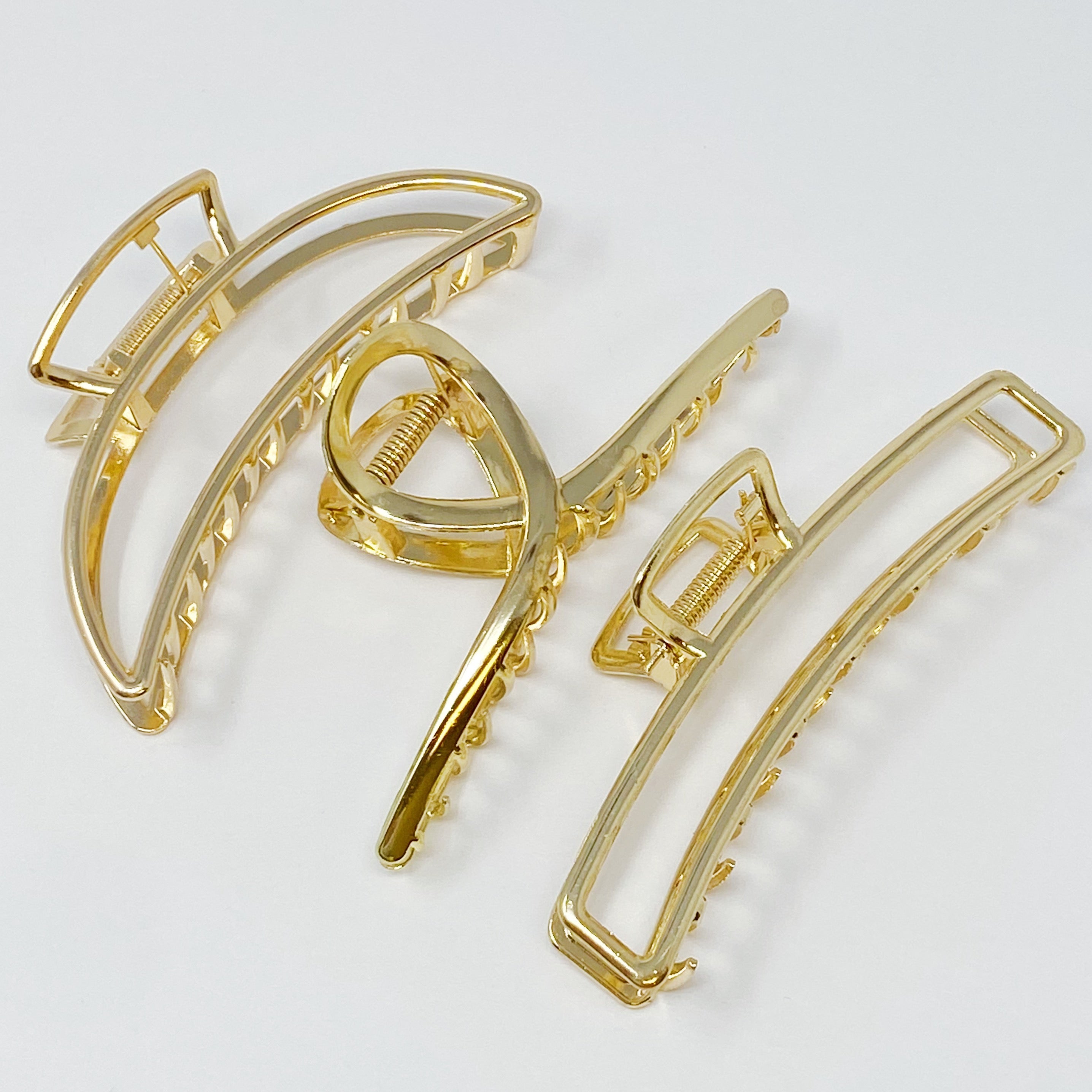 Gold Mine Hair Claw Set Of 3 - side view showing claw size