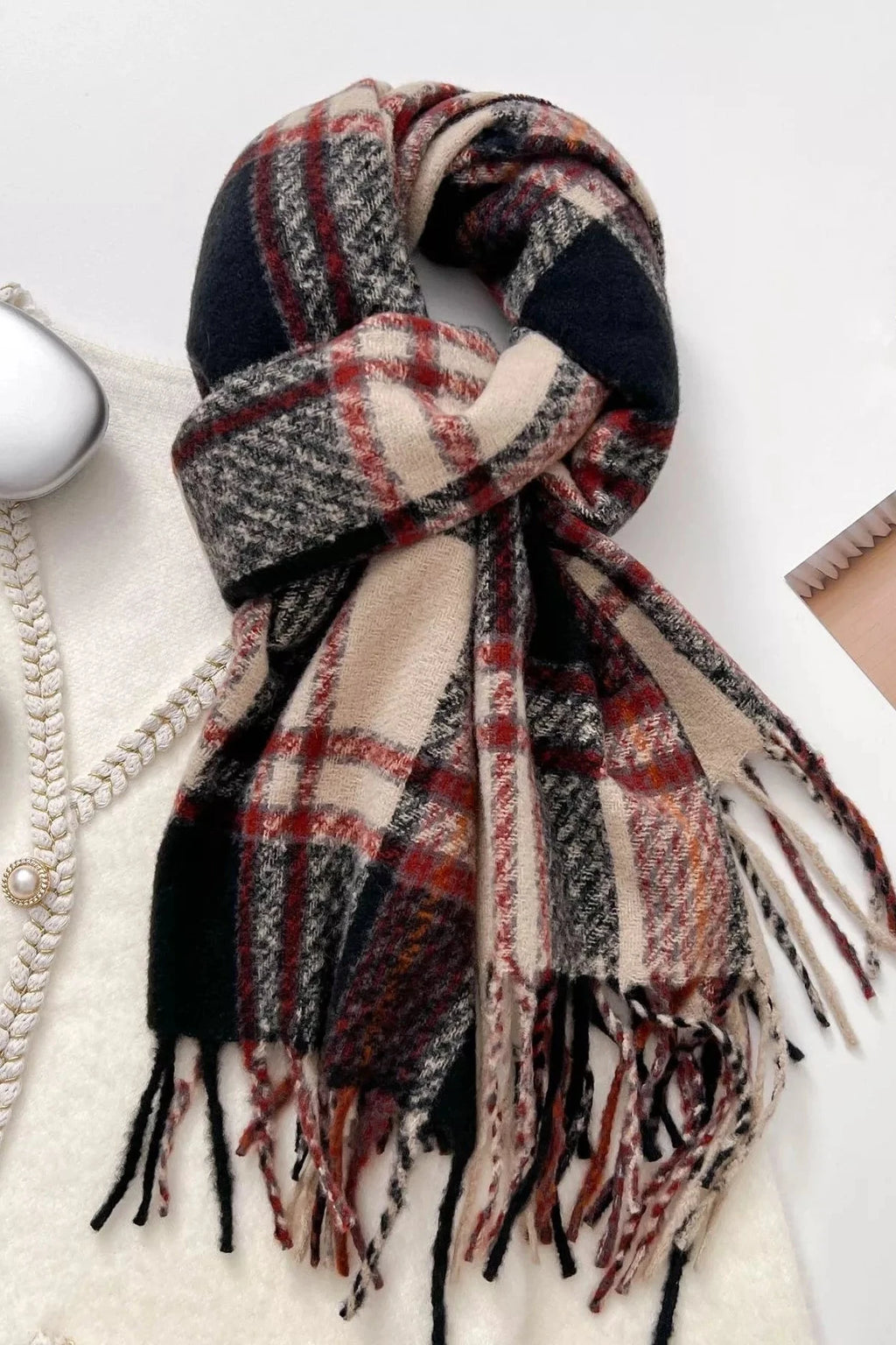 8b8e10af3cd24ff38f03b7ce5e9005b0-Max-Origin