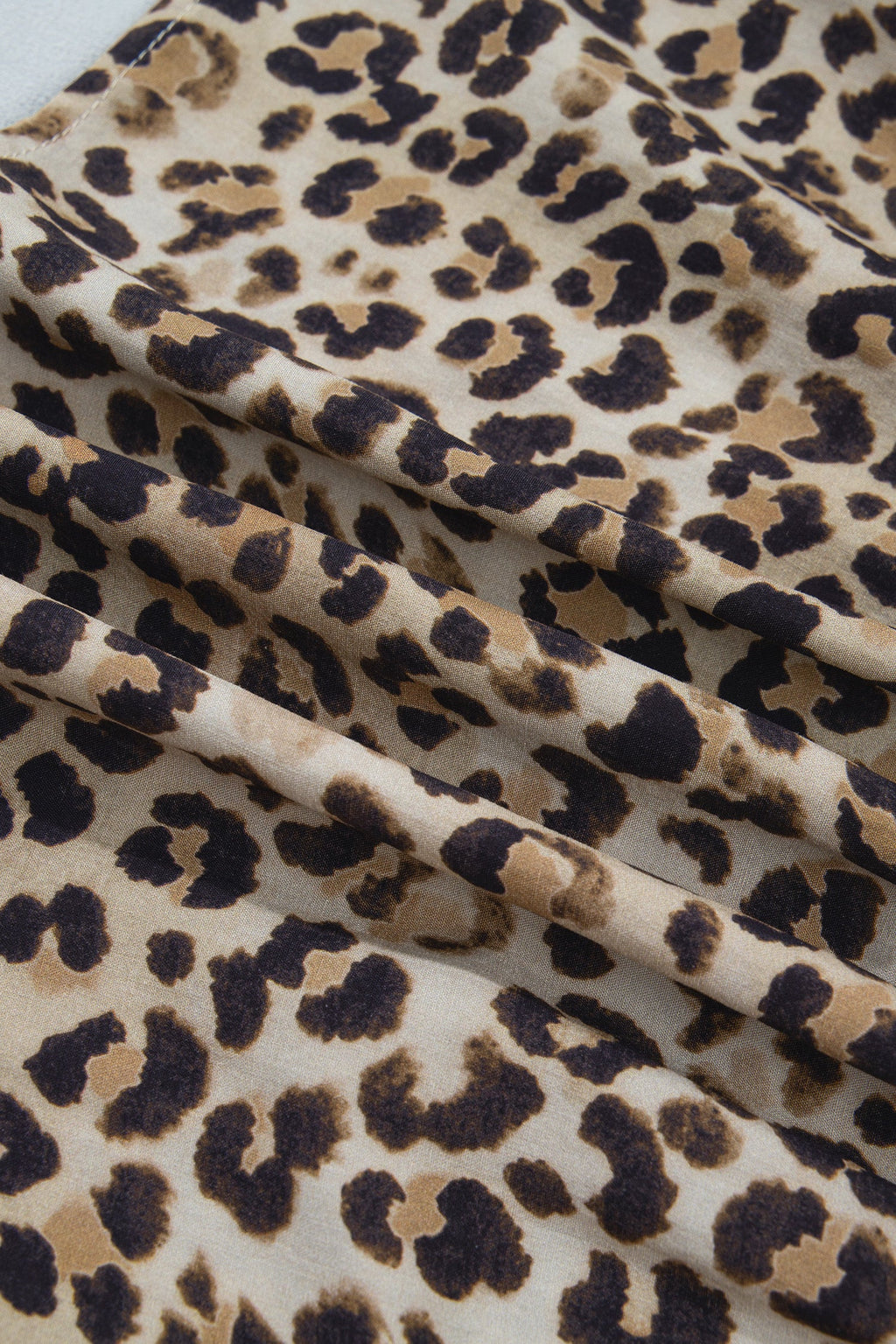 Leopard tank top fabric detail