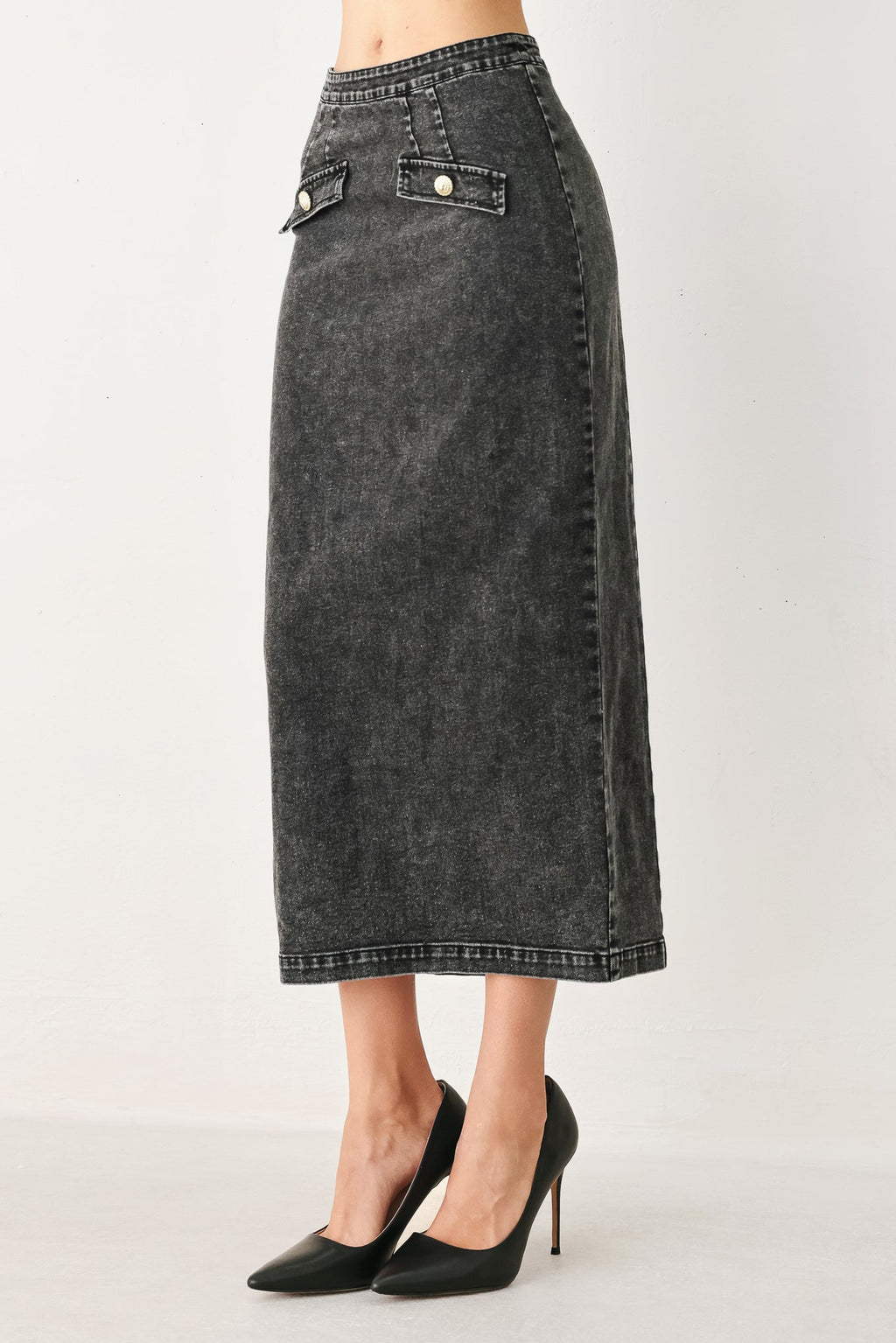 Denim pencil skirt back slit detail