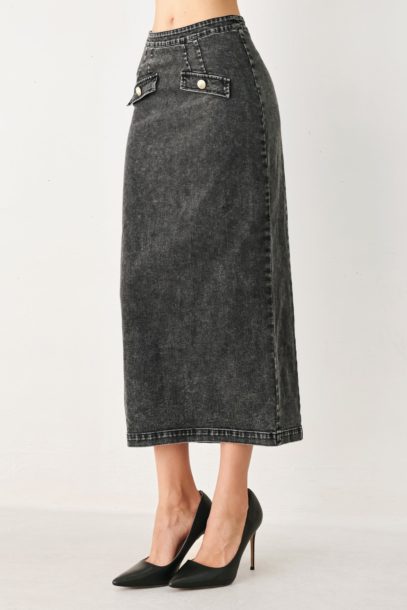 Denim pencil skirt back slit detail