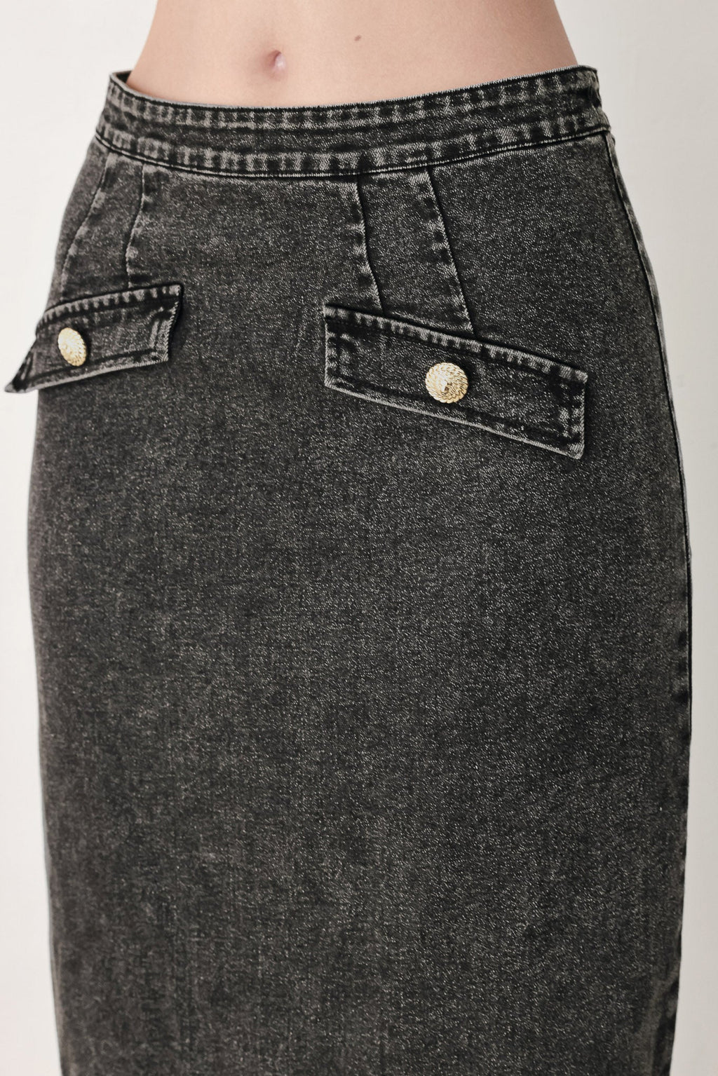 Denim pencil skirt fabric detail