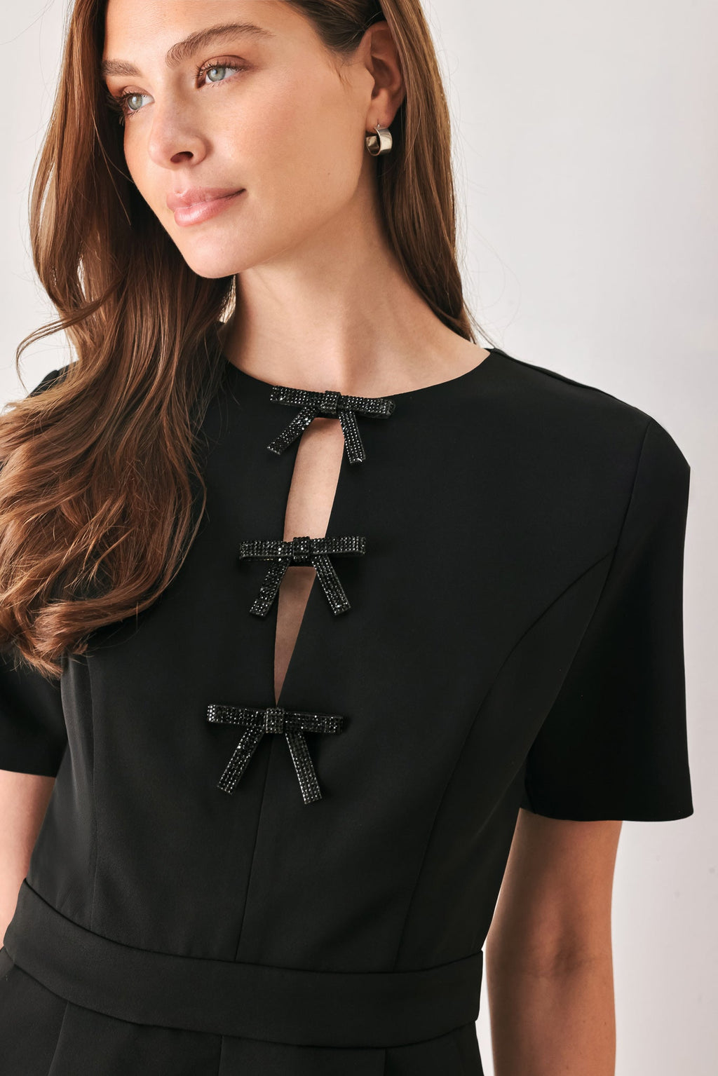 Black bow keyhole romper - view 2