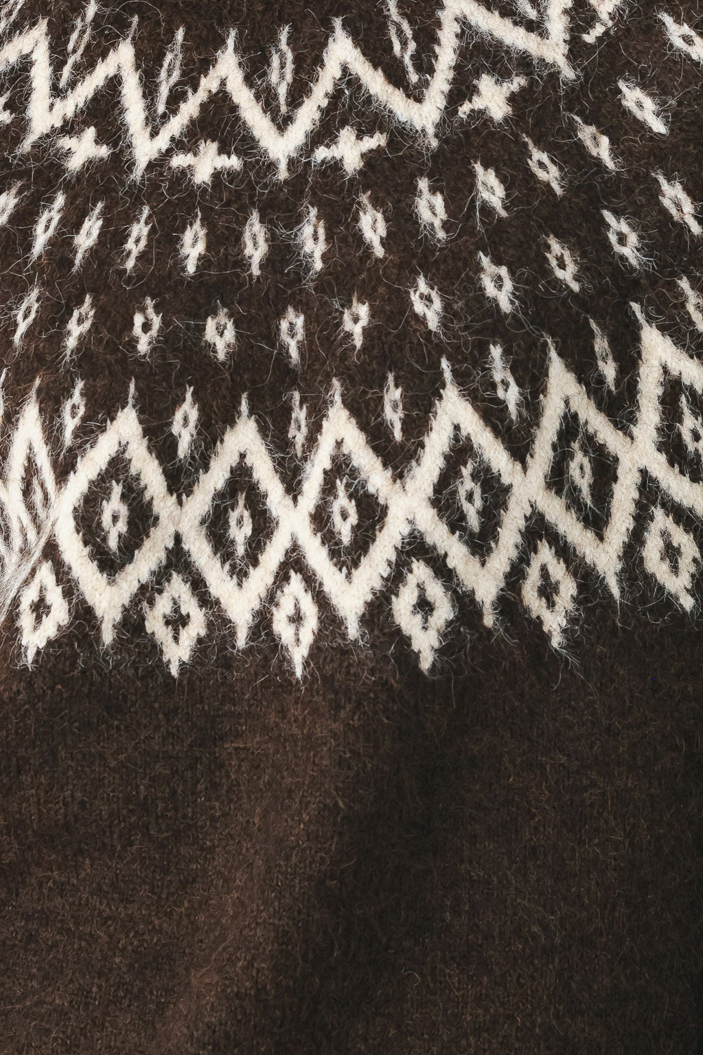 Serenade Sweater Knit Pullover fabric swatch, dark brown