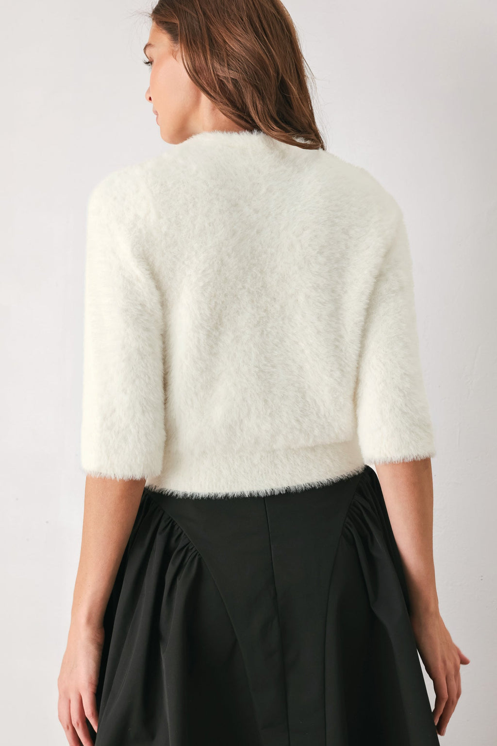 Fuzzy elbow-sleeve cropped cardigan in camel and off white - view 13