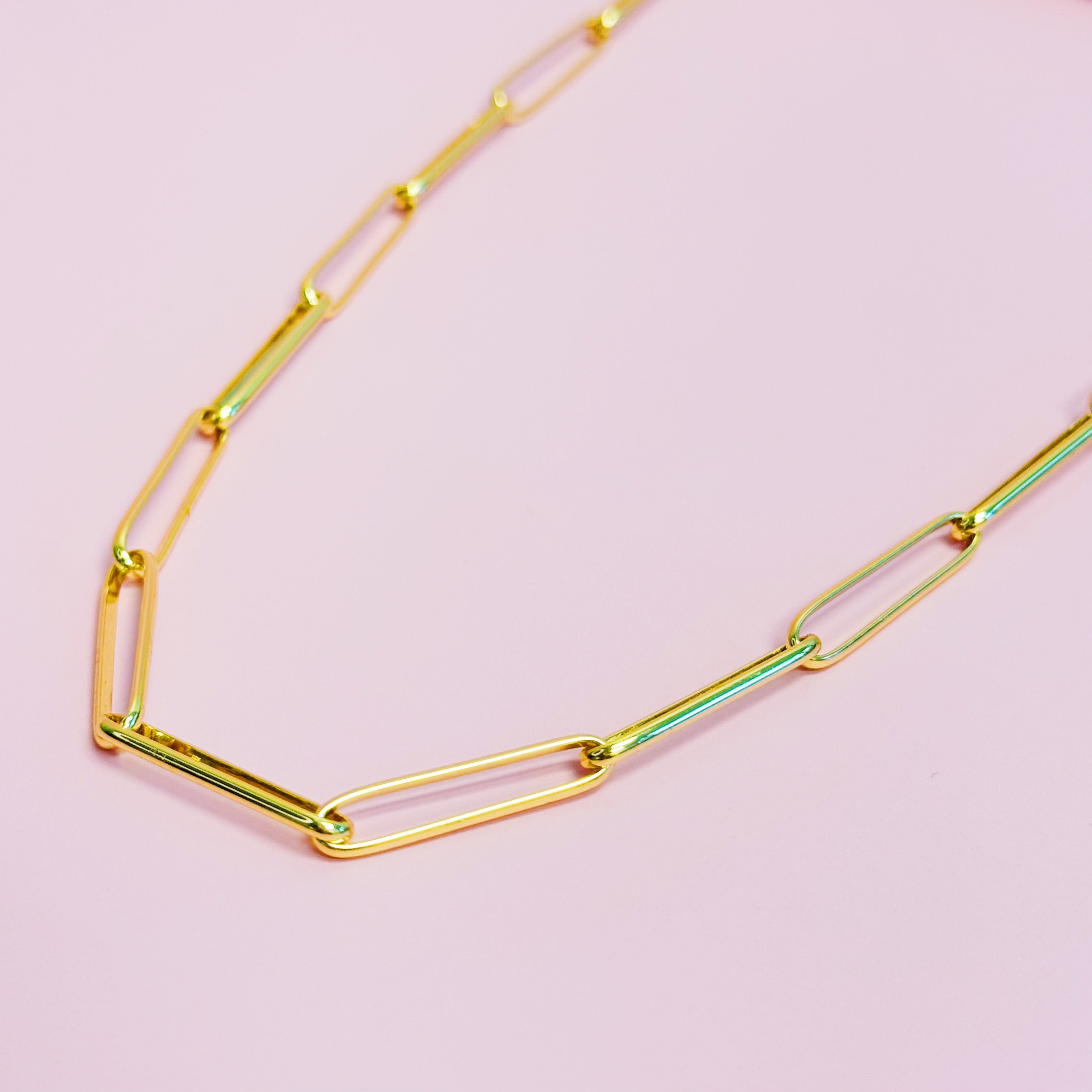 Perfect Clip Link Chain Necklace in Gold - sleek clip link chain necklace