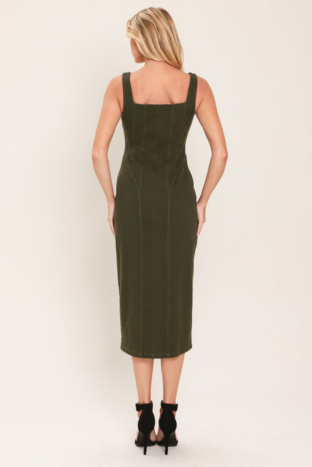 Size chart for modern cargo chic woven twill midi dress