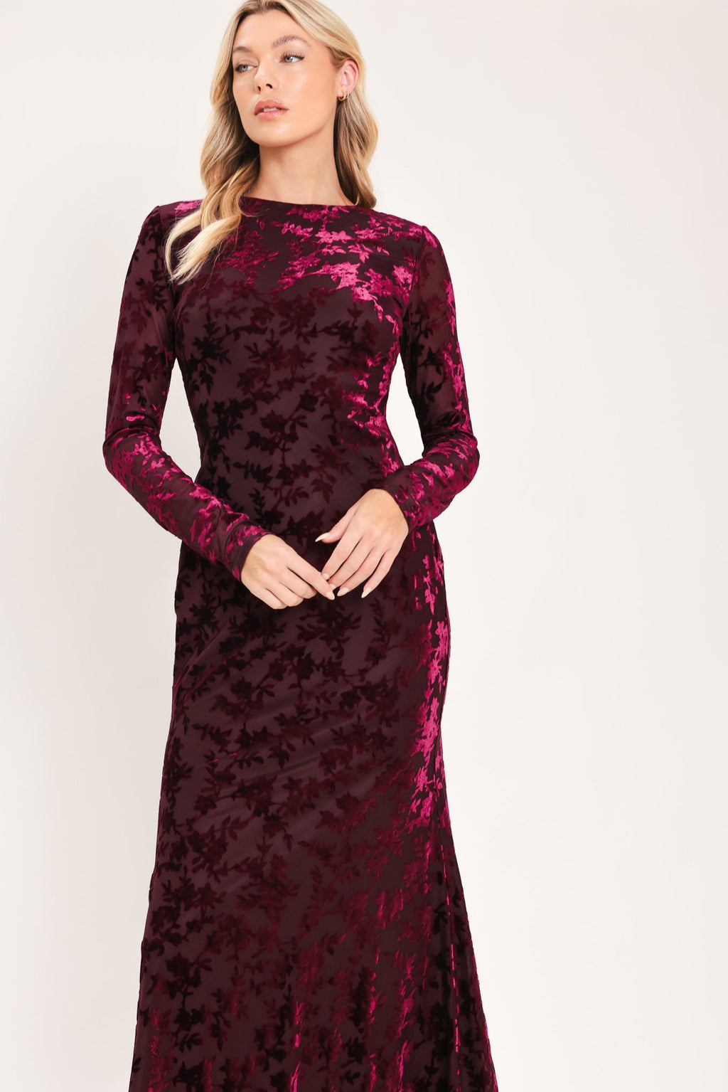 Burgundy Velvet Burnout Midi Dress in burgundy, detail view