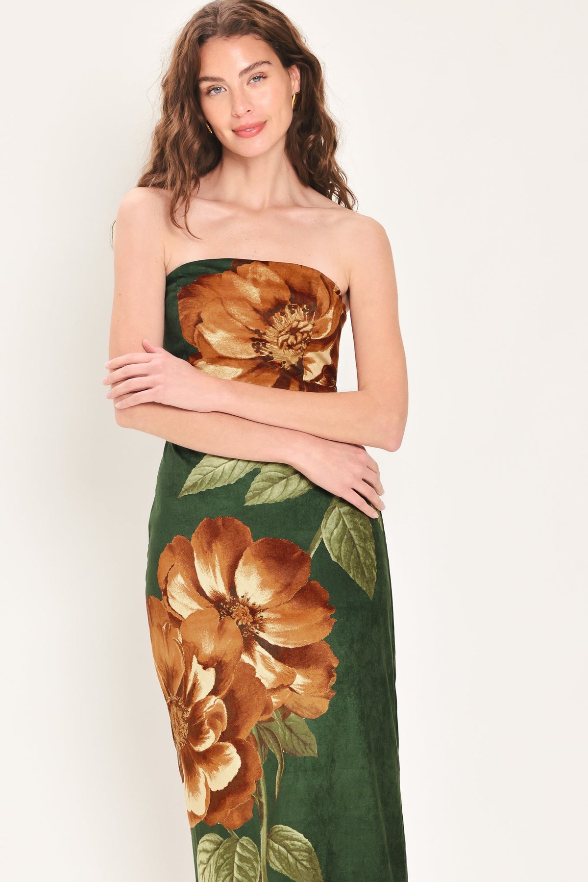 Evergreen Enchantment Hunter Green Tube Midi Dress - side view