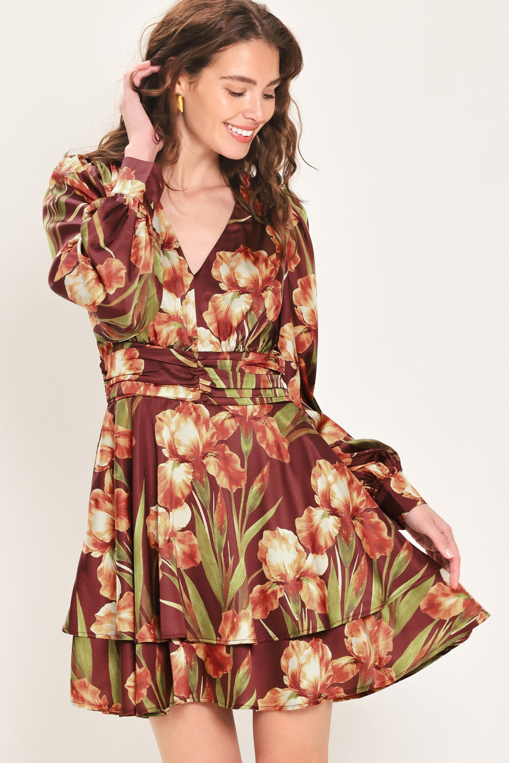 Burgundy Crush tiered mini dress, back zipper view