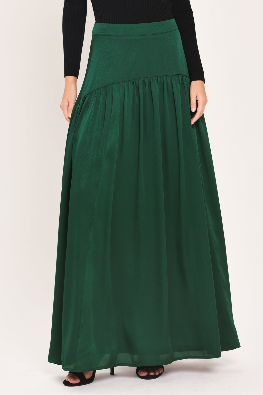 Hunter Green Drop Waist Tiered Maxi Skirt in hunter green, front view