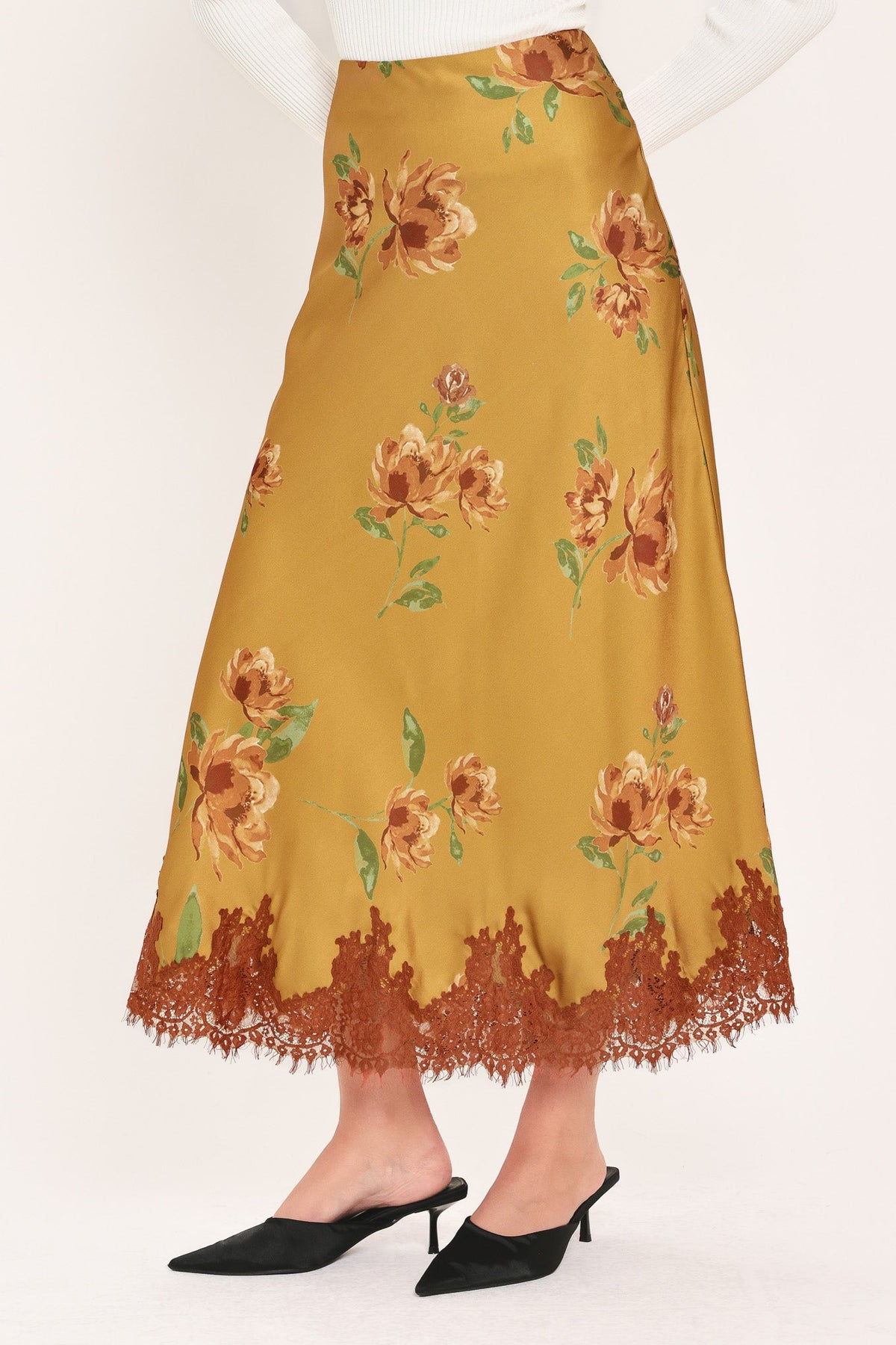 Countryside Charm Camel Lace-Hem Midi Skirt - detail view