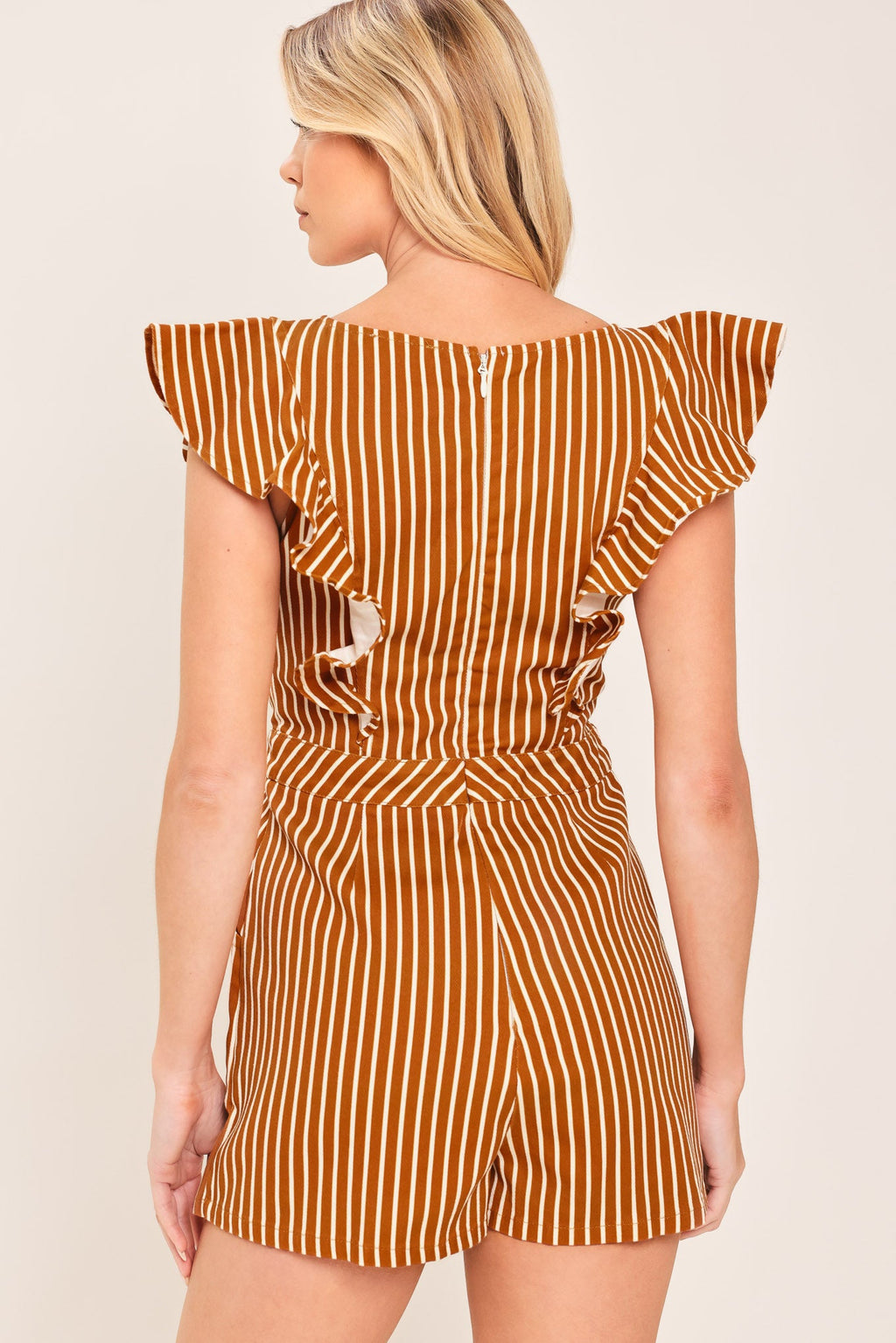 Skort romper fabric detail