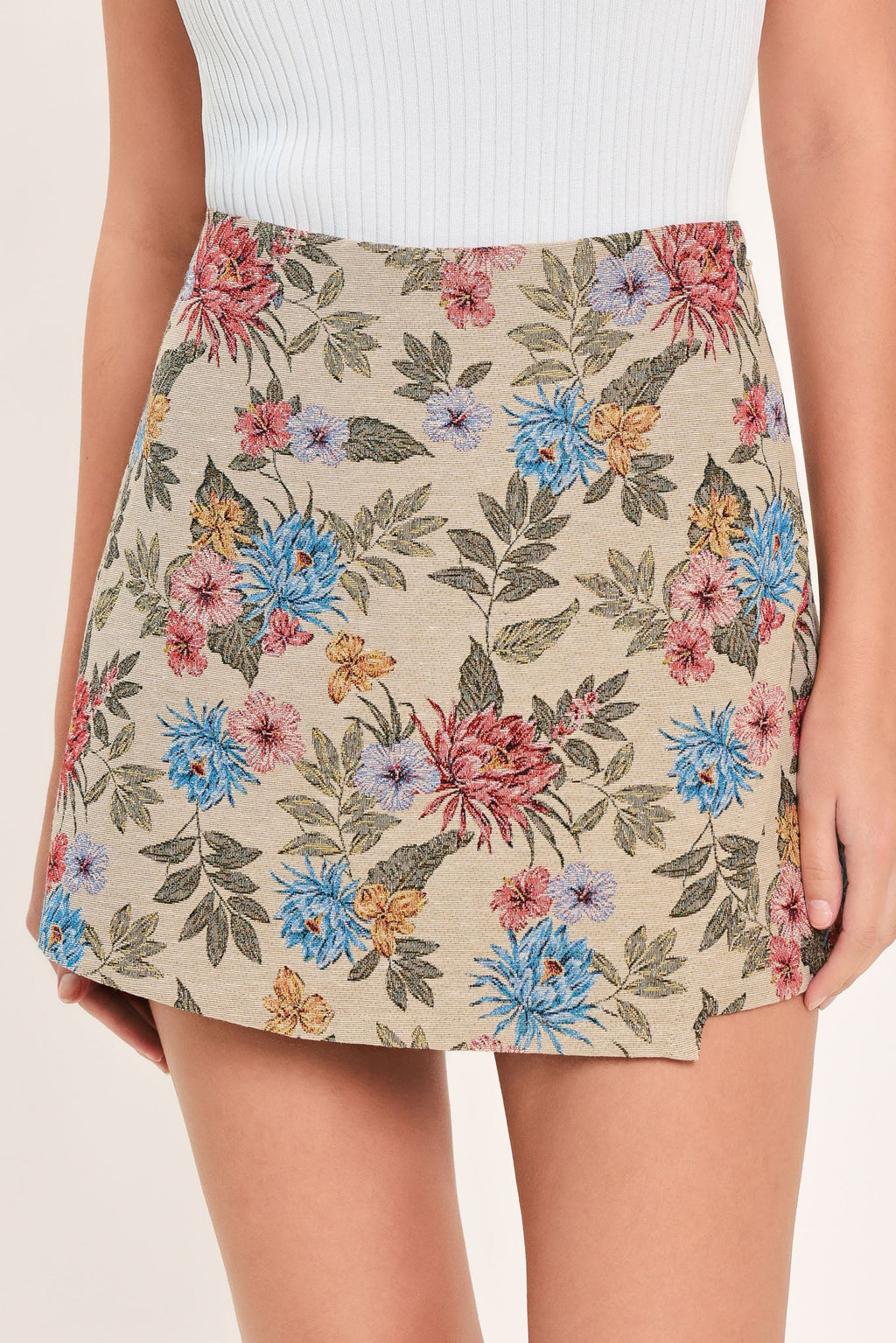 Wildflower Morning Note Woven Jacquard Skort - floral jacquard skort, view 5