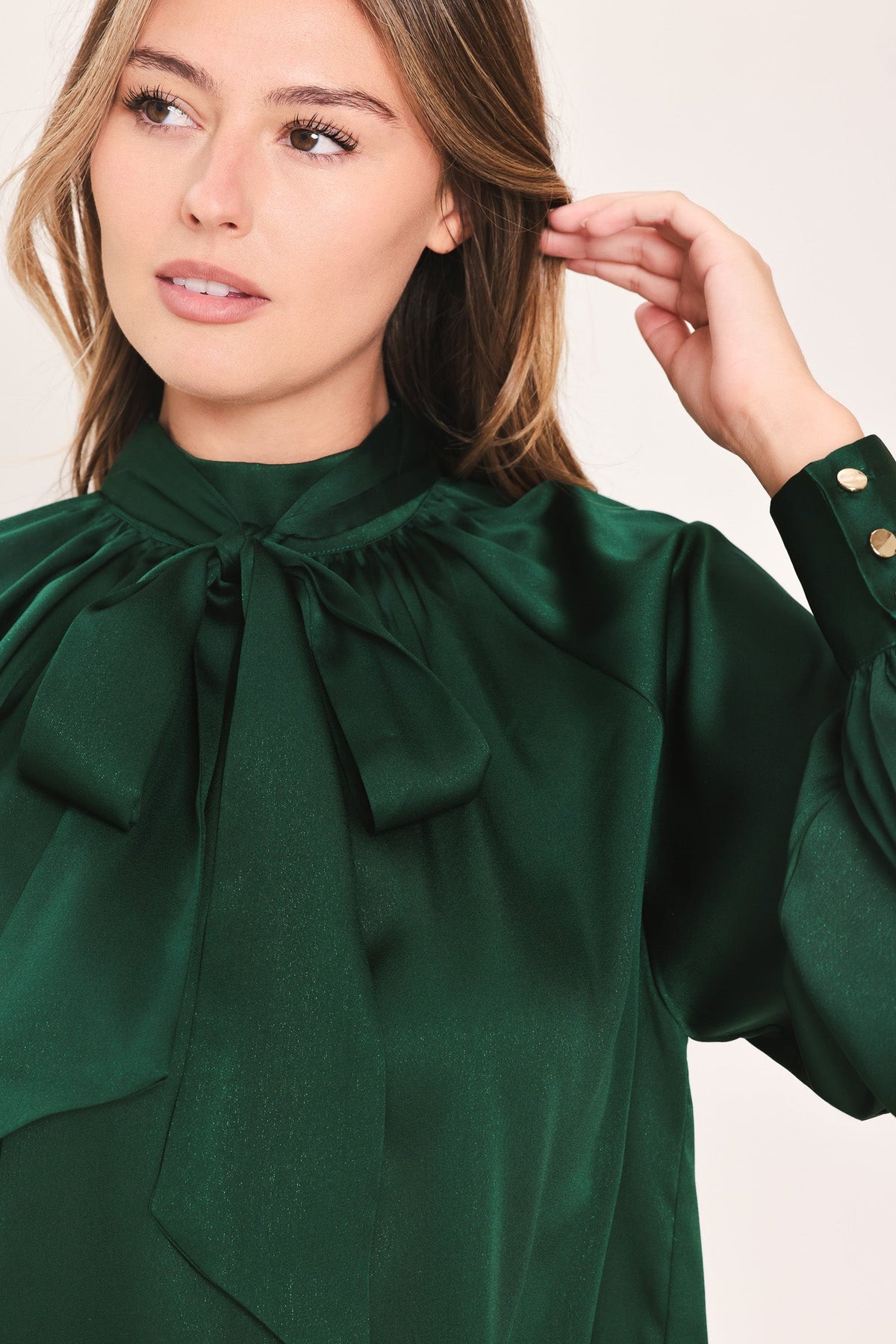 Hunter Green Tie Neck Raglan Top in hunter green, detail view