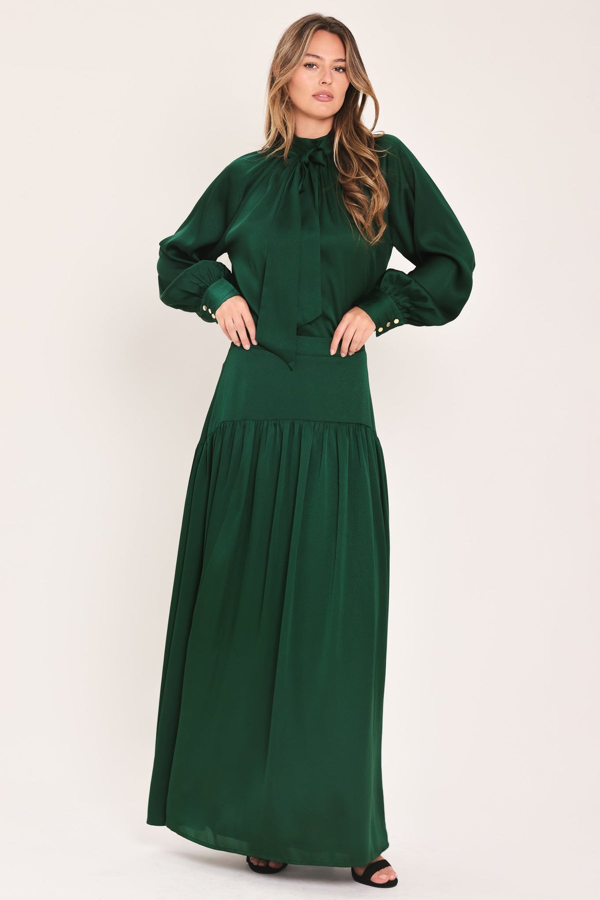 Hunter Green Tie Neck Raglan Top in hunter green, side view