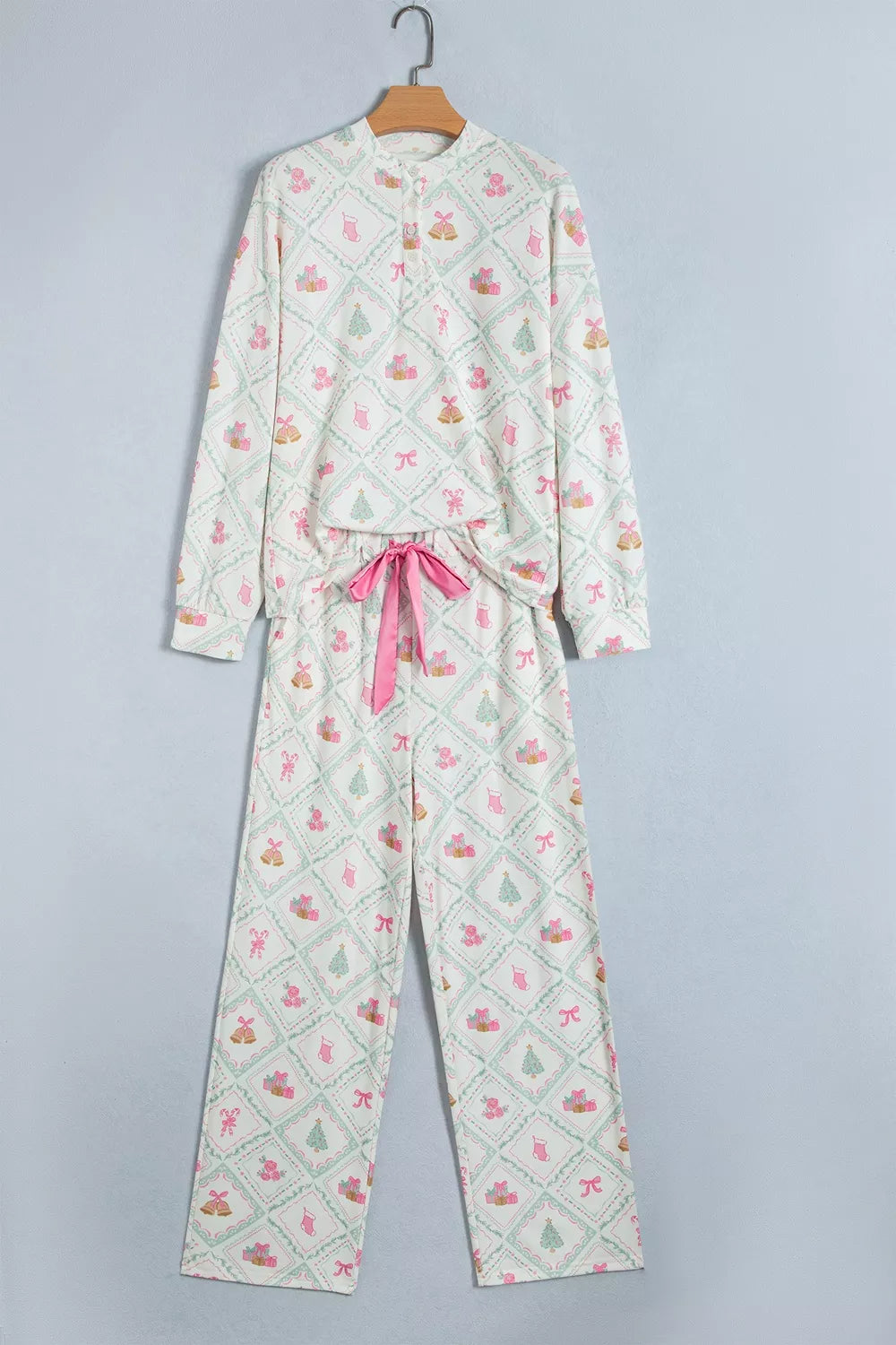 White patchwork Christmas lounge set with button-front top and drawstring pants - view 4