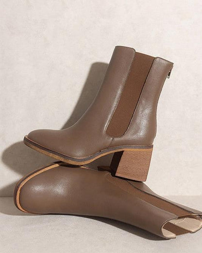 Olivia Chelsea Boot