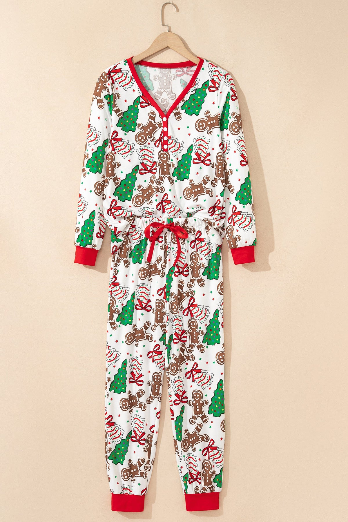 Christmas V-Neck Pullover Pajama Set in white and pink, detail view
