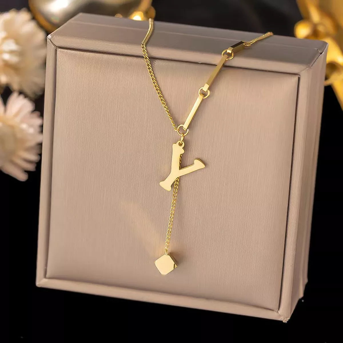 18K gold-plated initial pendant necklace, letters A-Z - view 29