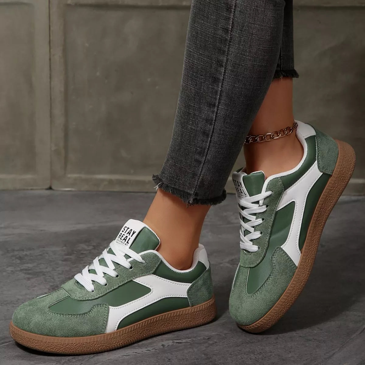 Round Toe Flats Sneakers in Green - side view